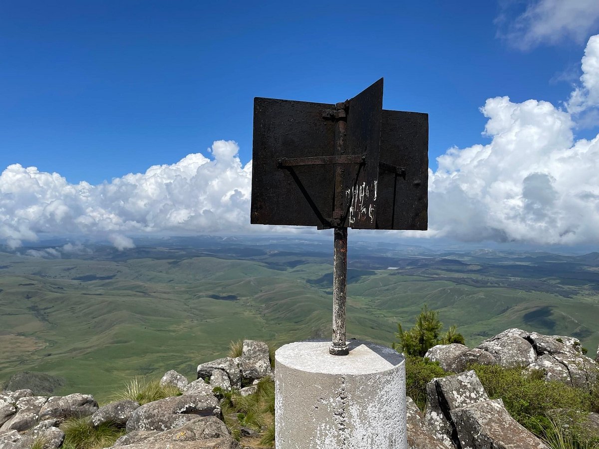 Highest Mountain in Zimbabwe